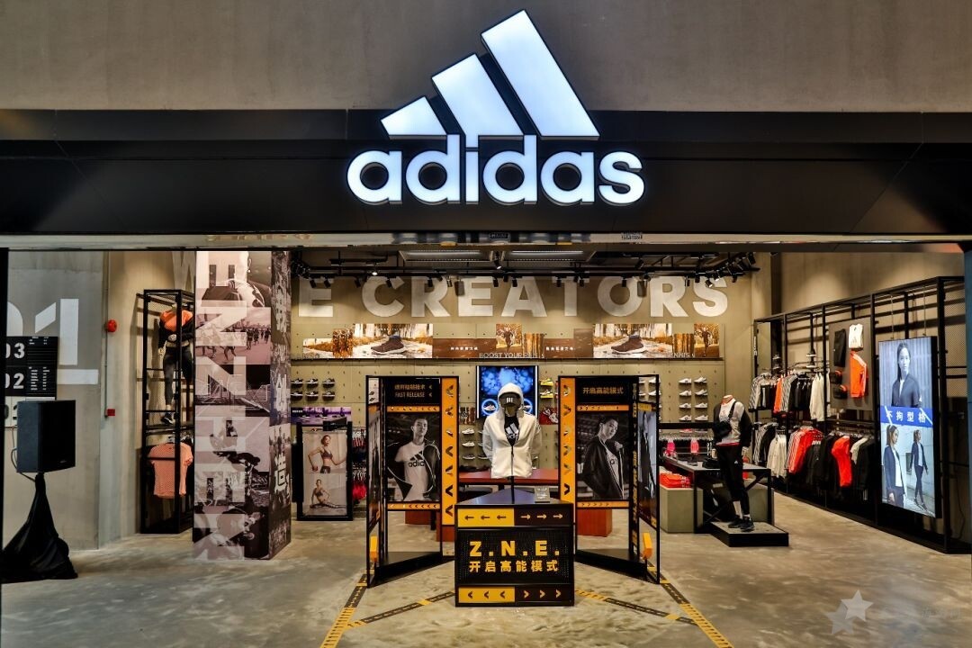 深圳阿迪达斯折扣店哪里价格最便宜,Adidas旗舰店地址电话0
