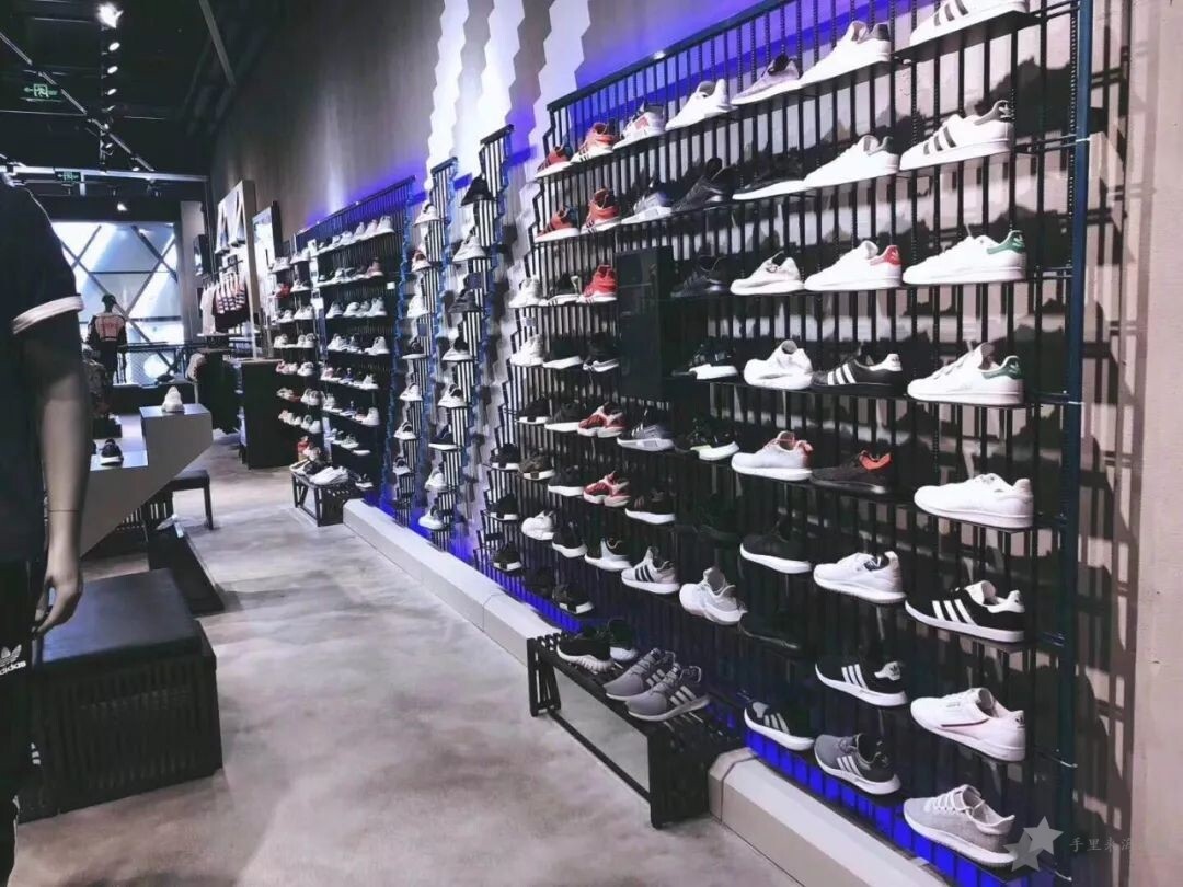 深圳阿迪达斯折扣店哪里价格最便宜,Adidas旗舰店地址电话2