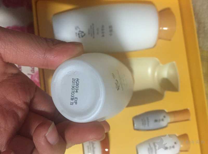 雪花秀真伪查询办法,怎么看雪花秀是不是正品?1